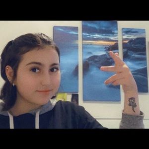 Meet your Posher, Charlee